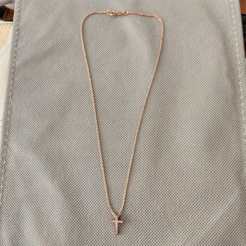 Sterling silver 925 gold plated necklace with cross pendant